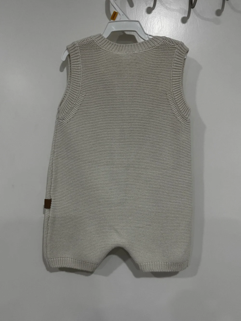 NWT Goumi Gender Neutral Cream Knit Button Romper 18-24M